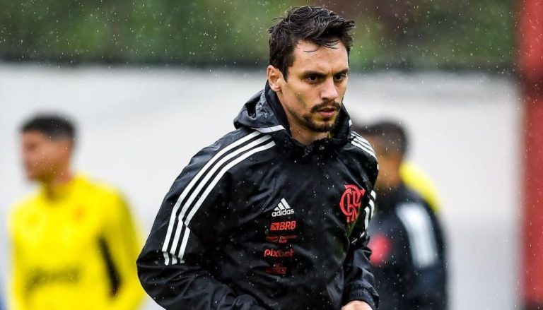 Rodrigo Caio realiza artroscopia no joelho e só volta a jogar em 2023