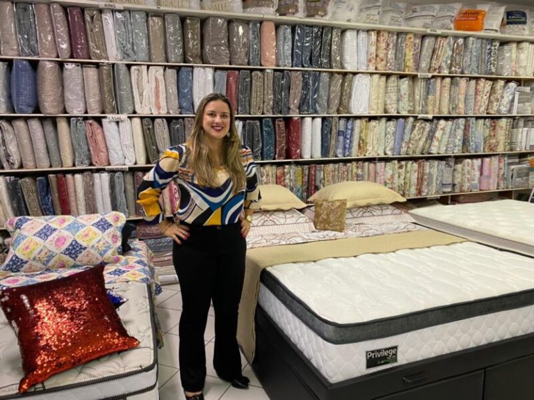 Lojas abrem hoje 1.361 vagas para trabalhar na Black Friday