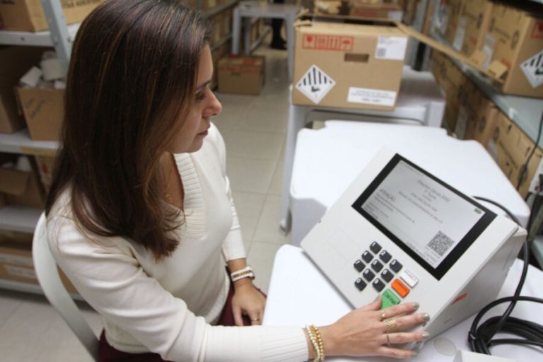 Reforço na segurança do eleitor e resultado mais rápido no domingo