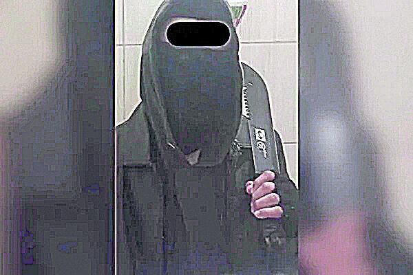 Policiais à paisana atiraram em adolescente que atacou cadeirante na Bahia