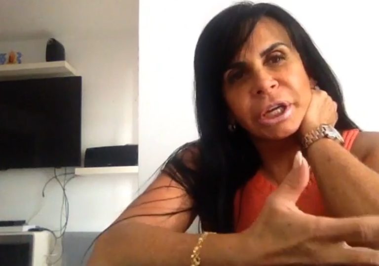 Gretchen diz que fez rejuvenescimento íntimo e celebra resultado