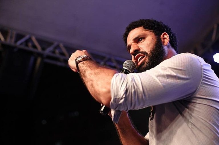 Família pede retirada de candidatura de David Miranda por problemas de saúde