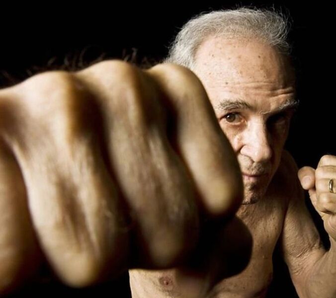 Ex-pugilista Éder Jofre morre aos 86 anos