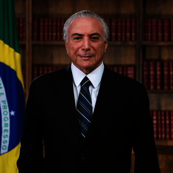 Temer vota em SP e diz não acreditar em ameaças golpistas de Bolsonaro