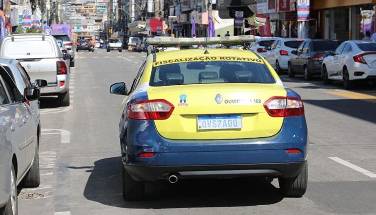 Prefeitura de Cariacica usa carro com câmeras para fiscalizar em rotativo