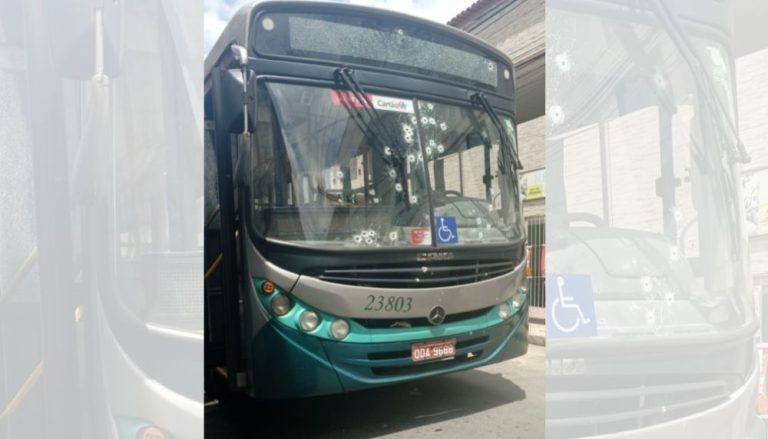 Criminosos aterrorizam passageiros e atiram em ônibus em Vitória