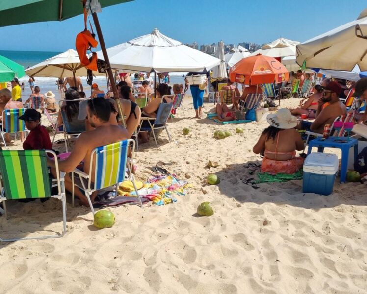 Verão de Guarapari: turistas dão sugestões para melhorias nas praias