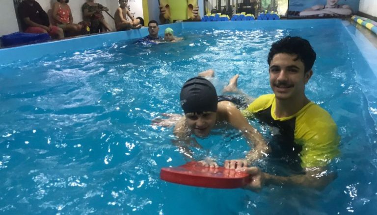 Autismo: Esperança de vida nova com a prática da natação
