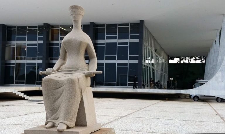 Mandado de prisão contra Roberto Jefferson foi enviado na noite de sábado
