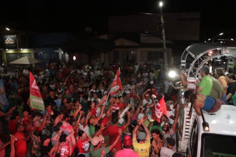 Tiros interrompem carreata pró-Lula com governadora do Rio Grande do Norte