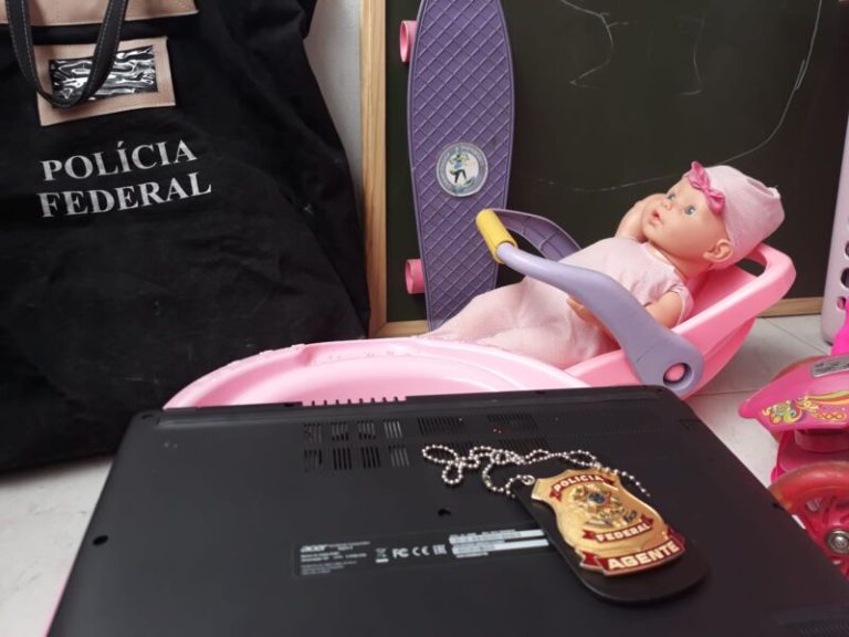 Homem é preso em flagrante por armazenar pornografia infantil no ES