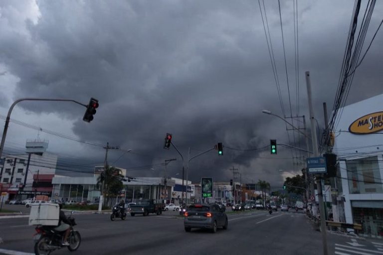 Instituto emite mais dois alertas de temporal para cidades do ES. Veja lista