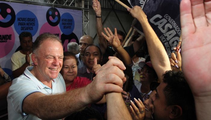 Casagrande e Manato buscam por aliados em todas as regiões do ES