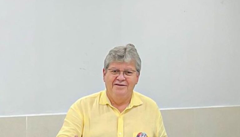 João Azevêdo vence disputa e será o futuro governador da Paraíba