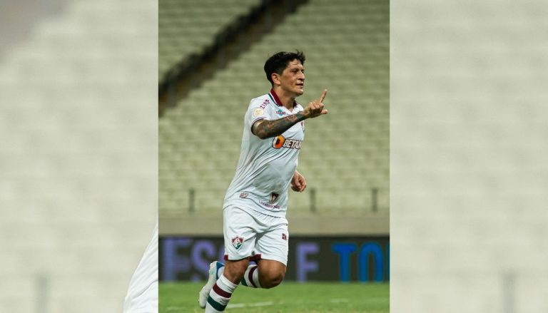 Flu garante vaga na Libertadores com gol histórico de Cano