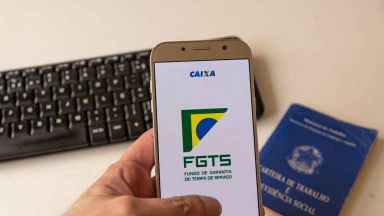 Caixa paga saque-aniversário do FGTS a trabalhador nascido em novembro