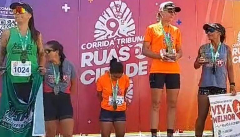 Francielle Pereira vence os 10 km feminino da Corrida Tribuna Ruas da Cidade