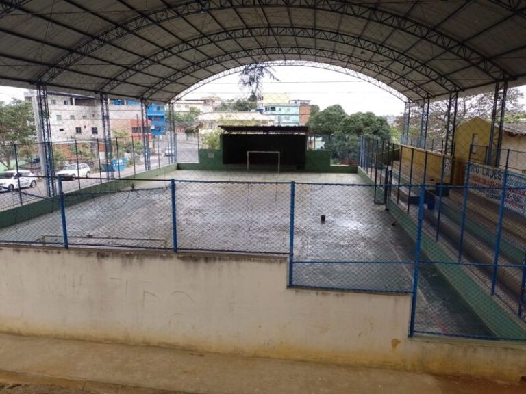 Jovem é morto a tiros enquanto jogava bola em Cariacica