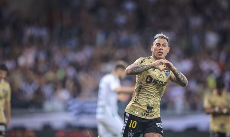 Atlético-MG triunfa para manter vivo o sonho de vaga na Libertadores