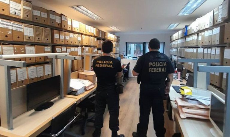 PF faz operação que mira uso de estudos da FGV para camuflar fraudes