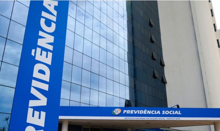 Julgamento sobre fator previdenciário pode voltar