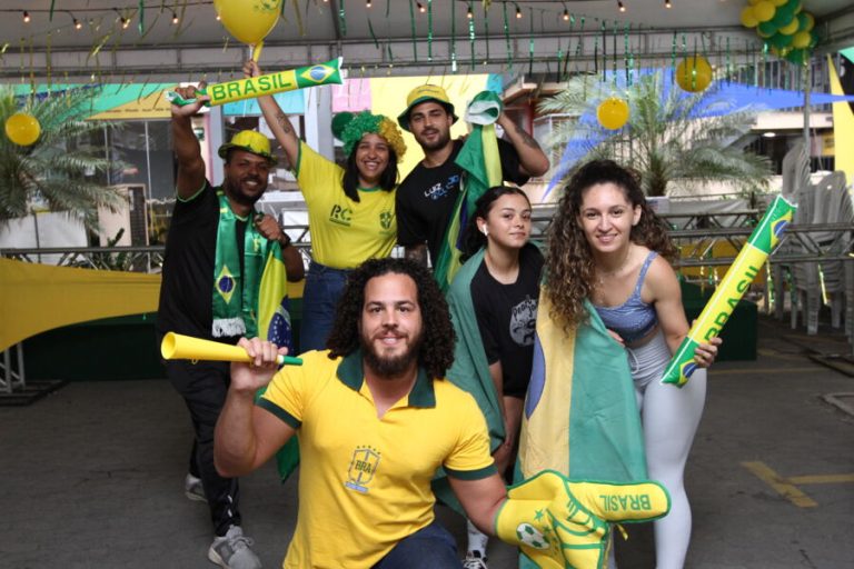 Confira o roteiro com 50 lugares para assistir à estreia do Brasil