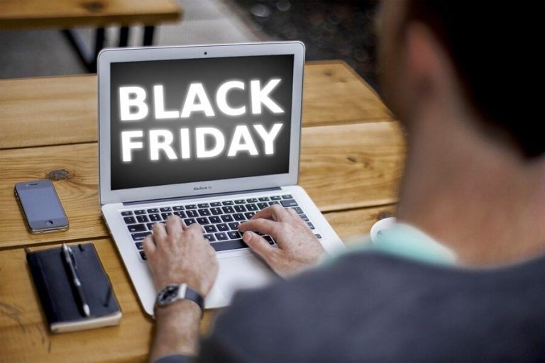 Black Friday: Apostas em celulares 5G e parcelas a partir de 2023