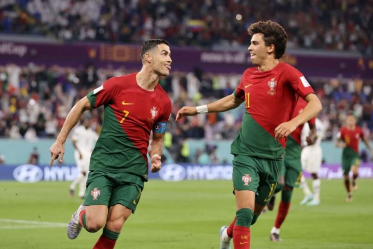 Cristiano Ronaldo é o 1º a fazer gol em cinco Copas do Mundo