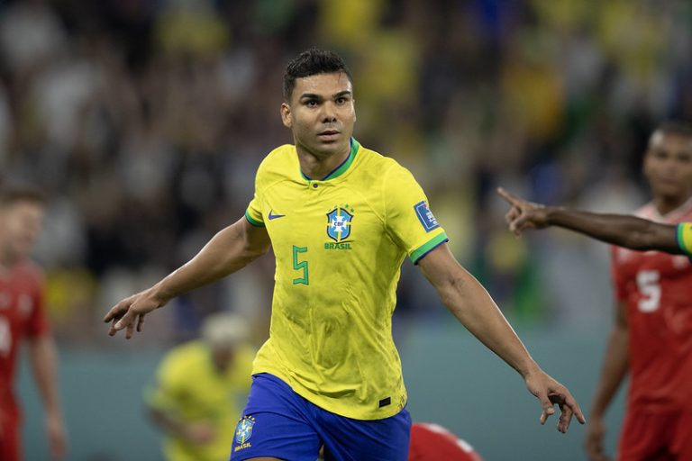 Brasil vence Suíça e garante vaga nas oitavas de final da Copa do Mundo