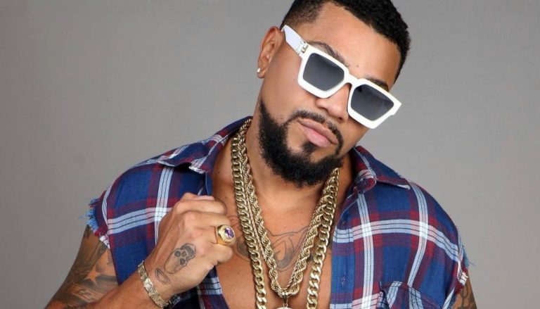 “Eu poderia ter perdido o nariz”, revela o cantor Naldo