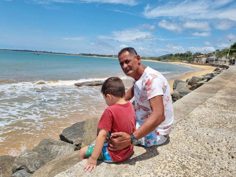 “A fé me salvou”, diz segurança que ficou 3 dias perdido no mar