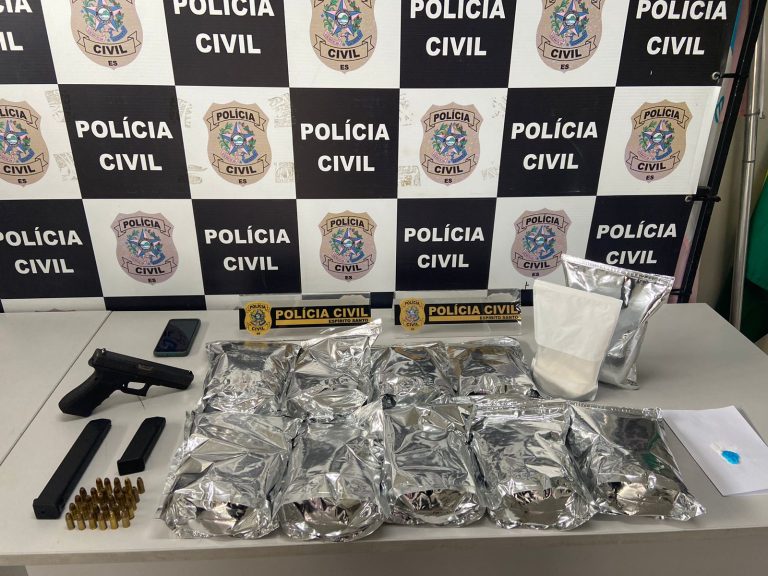 Polícia prende mulher que transportava droga e arma de São Paulo para o ES
