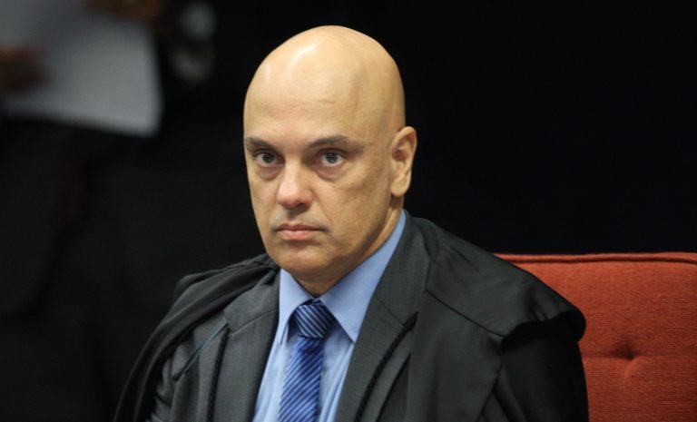 Moraes nega ação do PL sobre urnas e multa partido em R$ 22 milhões por má-fé
