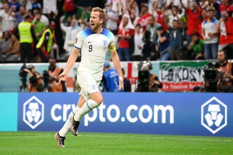 Sem apuros, Inglaterra despacha Senegal e pega França nas quartas