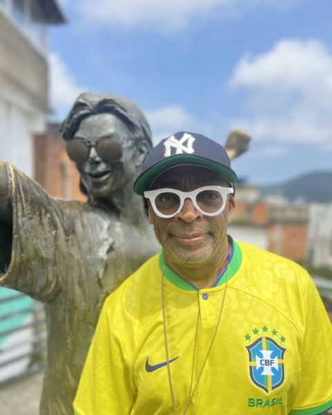 Spike Lee diz torcer para o Brasil na Copa do Mundo e pede bênçãos a Pelé