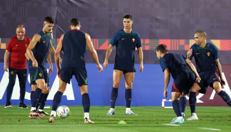 Cristiano Ronaldo tenta conduzir Portugal às quartas da Copa do Catar