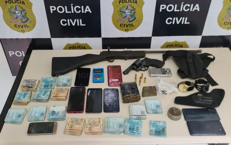 Polícia apreende R$ 15 mil, rifle e animais silvestres durante operação no ES