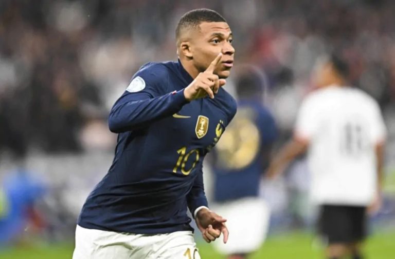 Mbappé divide talento com polêmicas