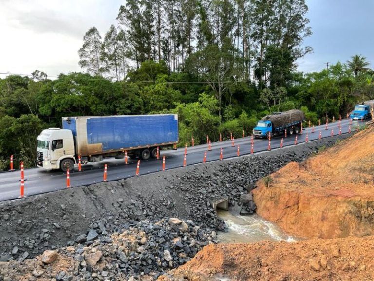 Rodovias ainda têm 5 pontos de interdição no Estado