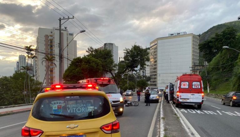 Motociclista morre em acidente na Curva do Saldanha em Vitória