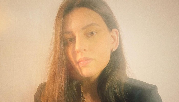 Capixaba Julia Smith compartilha EP feito em apenas dois meses