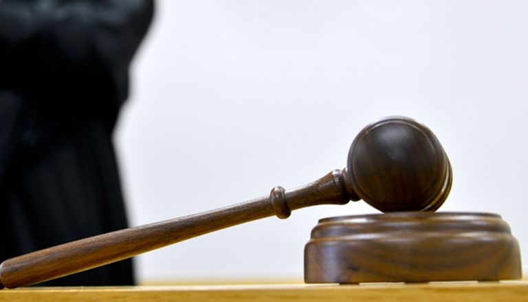 Mulher é condenada por ofensas a nordestinos em grupo do WhatsApp no ES