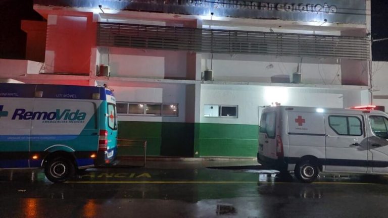 Homem atira em ex-namorada e mata amiga dela em bar no ES