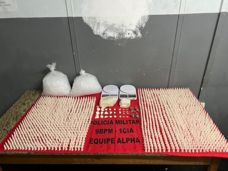 Polícia apreende mais de 1.400 pinos de cocaína dentro de casa no ES