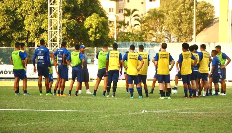 Vitória enfrenta Tombense no primeiro jogo-treino da pré-temporada