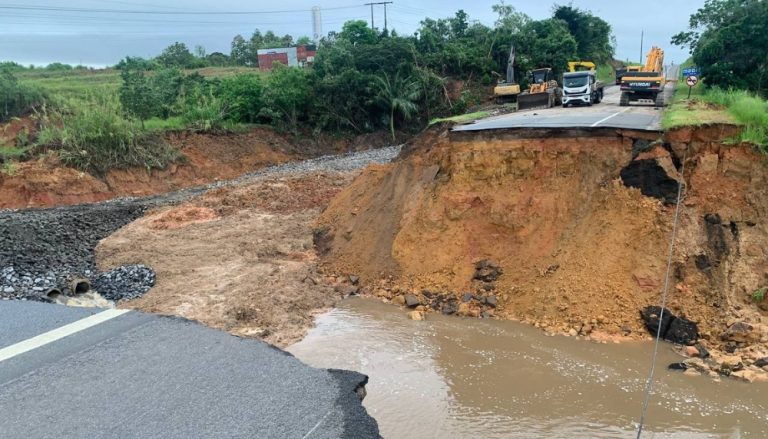 Rodovias seguem com interdições no ES. Confira os pontos