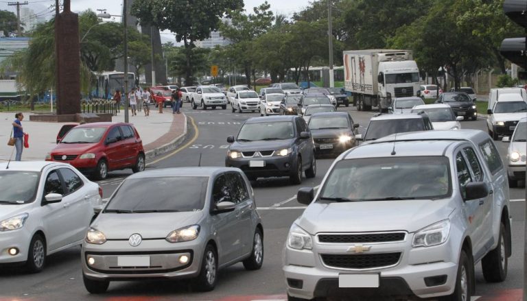 Veja o calendário de pagamento do IPVA 2023 para veículos do ES, RJ e SP
