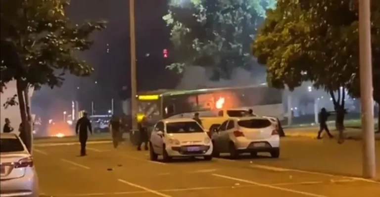 Polícia Federal prende suspeitos de atuar em noite de vandalismo em Brasília