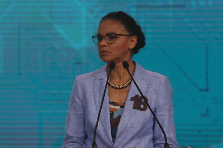 Lula confirma Marina Silva como ministra do Meio Ambiente