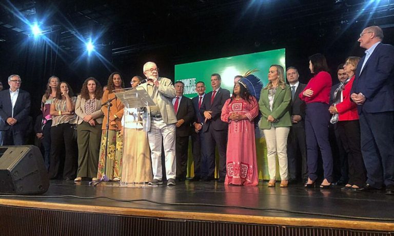 Veja quem são os 37 ministros do novo governo Lula e confira perfis
